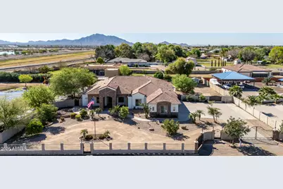 16325 E Magnolia Drive, Gilbert, AZ 85298 - Photo 9