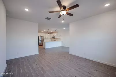 7986 W Frier Drive, Glendale, AZ 85303 - Photo 15
