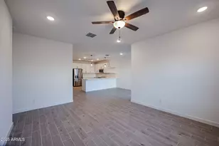 7986 W Frier Dr, Glendale, AZ 85303 - Photo 15