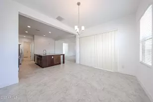 7654 W Crabapple Dr, Peoria, AZ 85383 - Photo 5