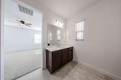 7654 W Crabapple Drive, Peoria, AZ 85383 - Photo 11