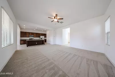 7654 W Crabapple Drive, Peoria, AZ 85383 - Photo 7