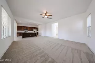 7654 W Crabapple Dr, Peoria, AZ 85383 - Photo 7