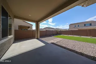 7654 W Crabapple Dr, Peoria, AZ 85383 - Photo 23