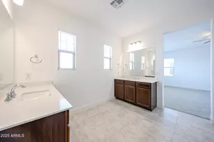 7662 W Crabapple Dr, Peoria, AZ 85383 - Photo 13