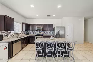 42026 W Lunar St, Maricopa, AZ 85138 - Photo 17