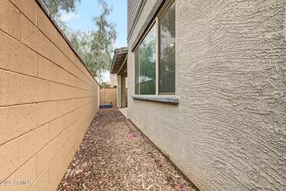2873 S Central Drive, Chandler, AZ 85286 - Photo 35