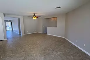 15774 W Watson Ln, Surprise, AZ 85379 - Photo 9