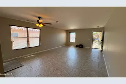 15774 W Watson Lane, Surprise, AZ 85379 - Photo 5