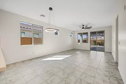 9022 W Georgia Avenue, Glendale, AZ 85305 - Photo 5