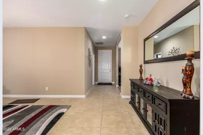 9244 W Denton Lane, Glendale, AZ 85305 - Photo 7