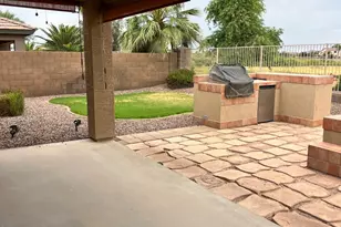 22526 N Reinbold Dr, Maricopa, AZ 85138 - Photo 19