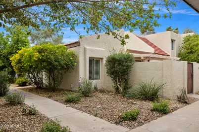 7815 E Rovey Avenue, Scottsdale, AZ 85250 - Photo 1