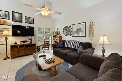 7815 E Rovey Avenue, Scottsdale, AZ 85250 - Photo 15