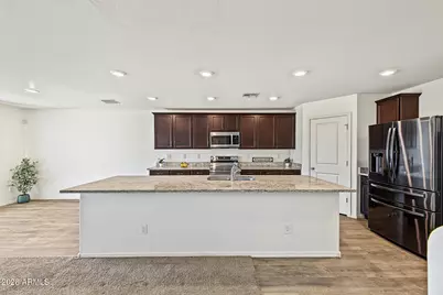 25437 W Mahoney Avenue, Buckeye, AZ 85326 - Photo 7