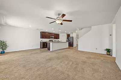 25437 W Mahoney Avenue, Buckeye, AZ 85326 - Photo 11