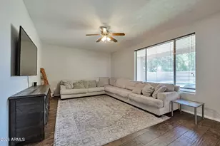 3810 S Velero St, Chandler, AZ 85286 - Photo 5