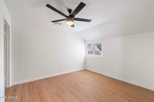 2021 E Solana Dr, Tempe, AZ 85281 - Photo 17