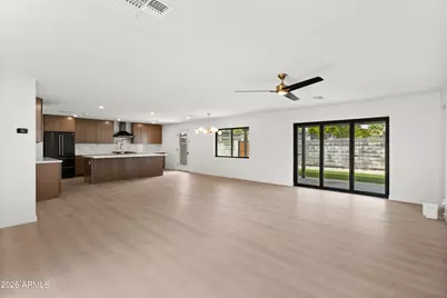 10010 N 29th Street, Phoenix, AZ 85028 - Photo 13