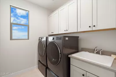 21111 N 61st Street, Phoenix, AZ 85054 - Photo 27
