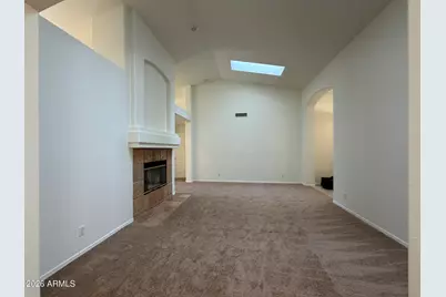 1135 E Cottonwood Lane, Phoenix, AZ 85048 - Photo 5