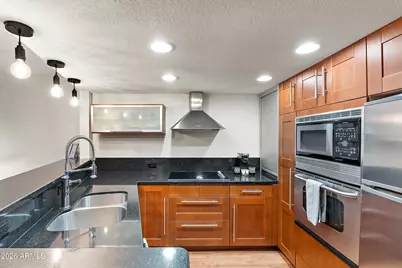 7858 E Glenrosa Avenue, Scottsdale, AZ 85251 - Photo 41