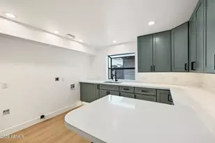 1131 W Lawrence Ln, Phoenix, AZ 85021 - Photo 109