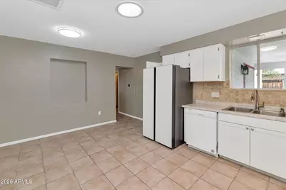 1127 S Una Avenue, Tempe, AZ 85281 - Photo 7