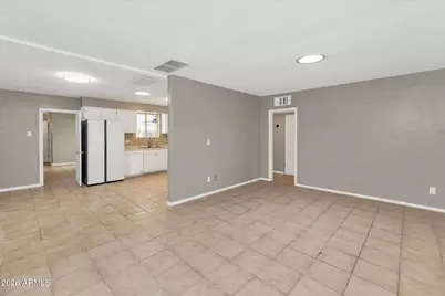 1127 S Una Avenue, Tempe, AZ 85281 - Photo 9