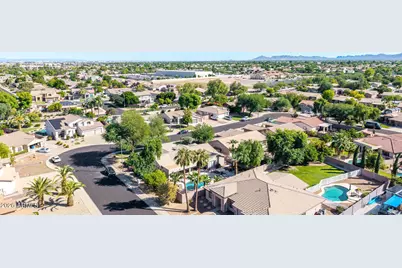 2132 S Penrose Drive, Gilbert, AZ 85295 - Photo 49