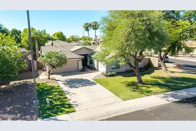 2132 S Penrose Drive, Gilbert, AZ 85295 - Photo 43