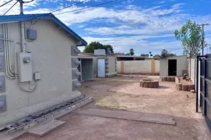 4720 N 49th Dr, Phoenix, AZ 85031 - Photo 21
