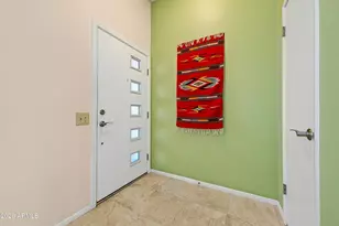 9121 W Long Hills Dr, Sun City, AZ 85351 - Photo 7