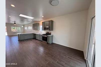 742 S Meadowood Lane, Sierra Vista, AZ 85635 - Photo 5