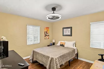 4002 N 32nd Place, Phoenix, AZ 85018 - Photo 15