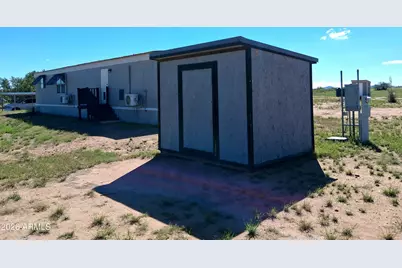 1744 N Quarter Horse Road, Cochise, AZ 85606 - Photo 27
