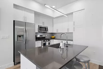7300 E Earll Drive #4015, Scottsdale, AZ 85251 - Photo 3