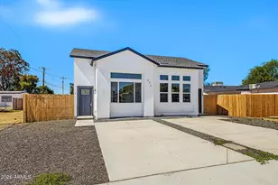 212 2nd Ave E, Buckeye, AZ 85326 - Photo 3