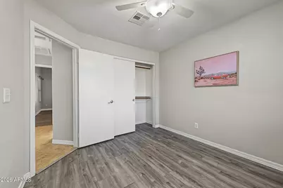 8914 W Port Au Prince Lane, Peoria, AZ 85381 - Photo 11