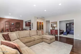 21320 N 56th St, Phoenix, AZ 85054 - Photo 7