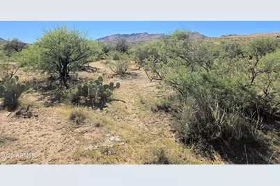 44B W Traveler Way #44B, Congress, AZ 85332 - Photo 3