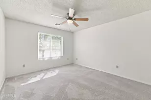 1021 S Greenfield Rd, Mesa, AZ 85206 - Photo 11