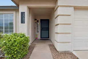 2082 E San Tan Ct, Gilbert, AZ 85296 - Photo 3