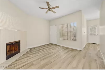 1126 W Elliot Road #1036, Chandler, AZ 85224 - Photo 5