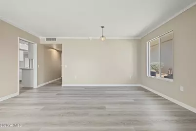 11070 W Pleasant Valley Road W, Sun City, AZ 85351 - Photo 19