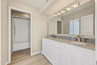 11070 W Pleasant Valley Road W, Sun City, AZ 85351 - Photo 23