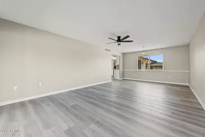 11070 W Pleasant Valley Road W, Sun City, AZ 85351 - Photo 11