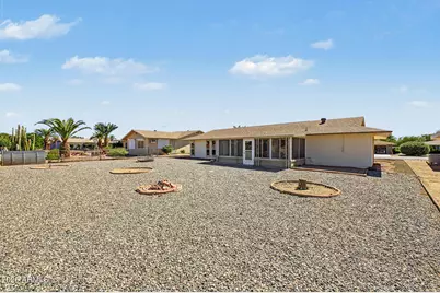 11070 W Pleasant Valley Road W, Sun City, AZ 85351 - Photo 33