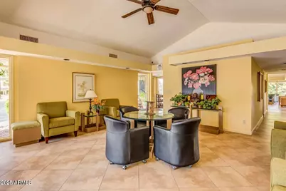 5122 N 31st Way #238, Phoenix, AZ 85016 - Photo 17