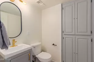 5122 N 31st Way, Phoenix, AZ 85016 - Photo 9